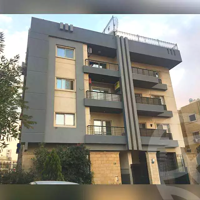 https://aqarmap.com.eg/en/listing/7258349-for-sale-cairo-new-cairo-gharb-arabila-doctor-hani-maher-st