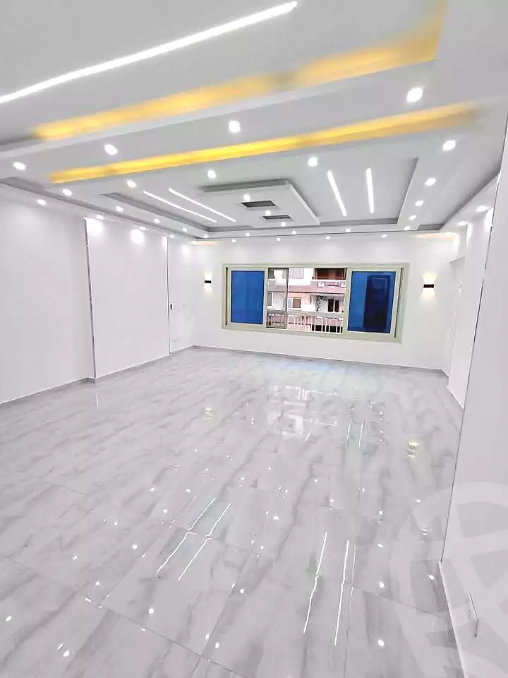 https://aqarmap.com.eg/en/listing/7258404-for-sale-alexandria-miami-shr-jml-bd-lnsr