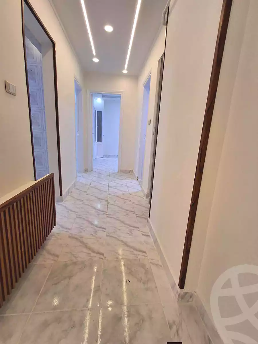 https://aqarmap.com.eg/en/listing/7258412-for-sale-alexandria-al-agamy-shataa-el-nakheel
