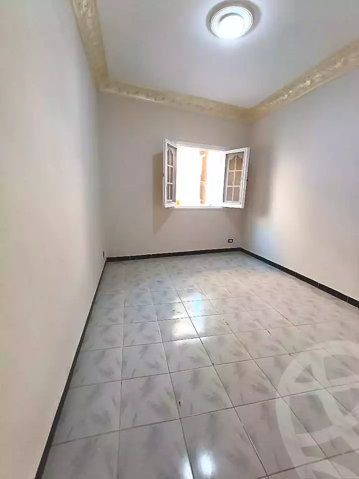 https://aqarmap.com.eg/ar/listing/7258434-for-sale-alexandria-miami-shr-jml-bd-lnsr