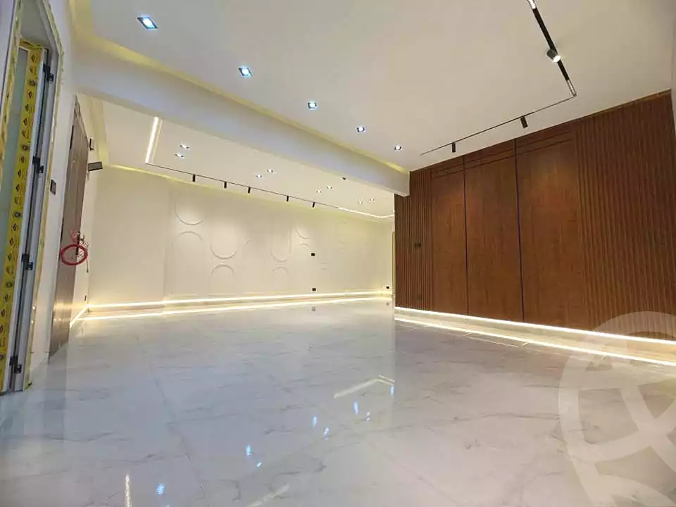 https://aqarmap.com.eg/ar/listing/7258455-for-sale-alexandria-el-asafra-l-sfr-bhry