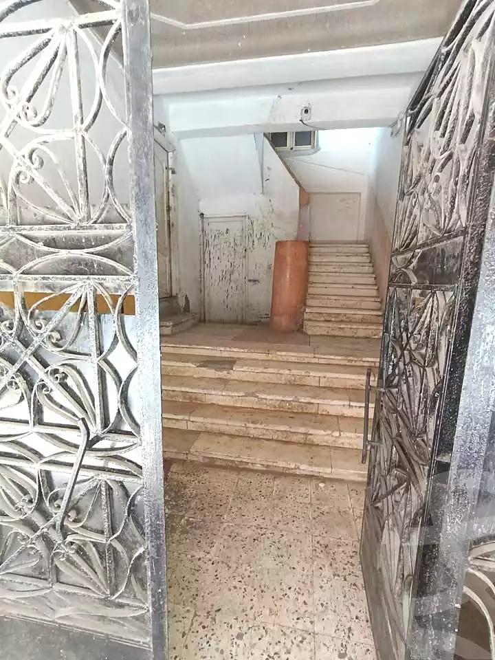 https://aqarmap.com.eg/ar/listing/7258798-for-sale-alexandria-sydy-bshr-sydy-bshr-qbly