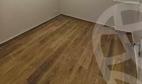 https://aqarmap.com.eg/en/listing/7258941-for-sale-alexandria-al-agamy-lbytsh-el-zohour-st