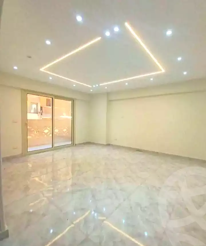 https://aqarmap.com.eg/ar/listing/7259133-for-sale-alexandria-sydy-bshr-sydy-bshr-bhry-shr-mhmd-njyb