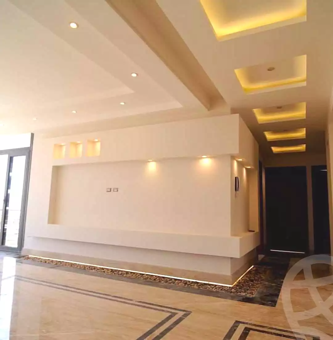 https://aqarmap.com.eg/ar/listing/6806035-for-sale-cairo-new-cairo-lrhb-city-mtdd-lrhb-phase-9