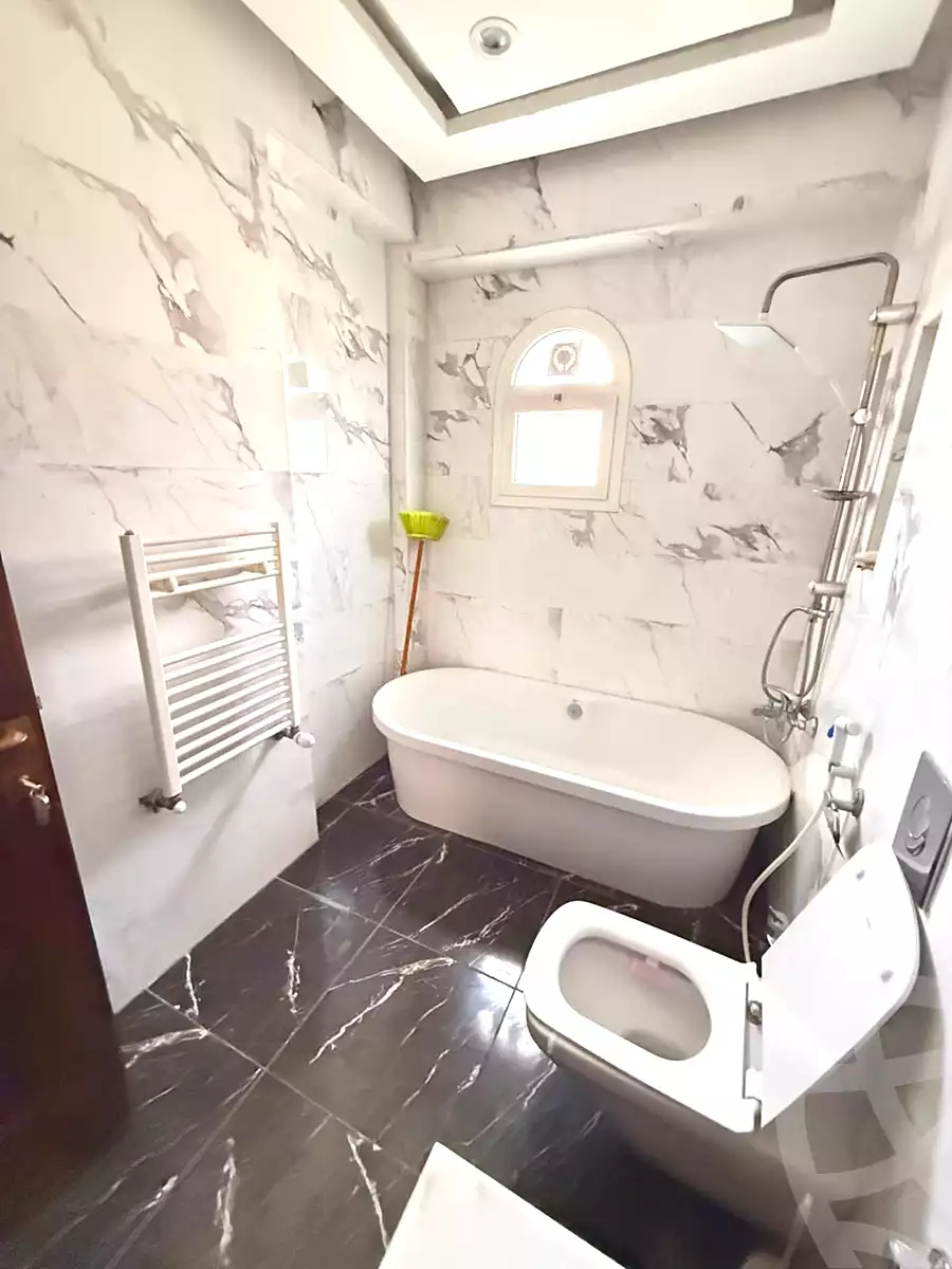 https://aqarmap.com.eg/ar/listing/7259485-for-rent-cairo-new-cairo-madinaty
