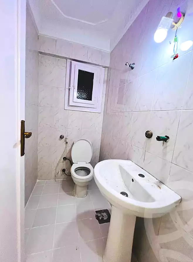 https://aqarmap.com.eg/ar/listing/7259655-for-sale-alexandria-al-agamy-shataa-el-nakheel