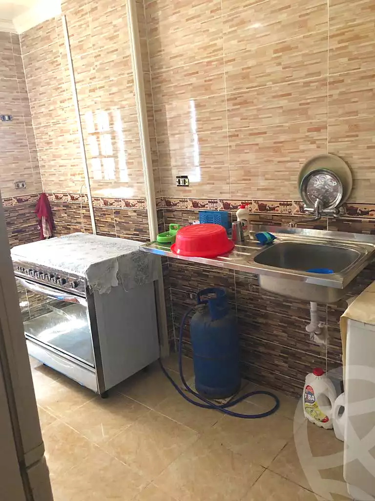 https://aqarmap.com.eg/ar/listing/7259791-for-sale-alexandria-al-agamy-bw-ywsf-hosni-mubarak-st