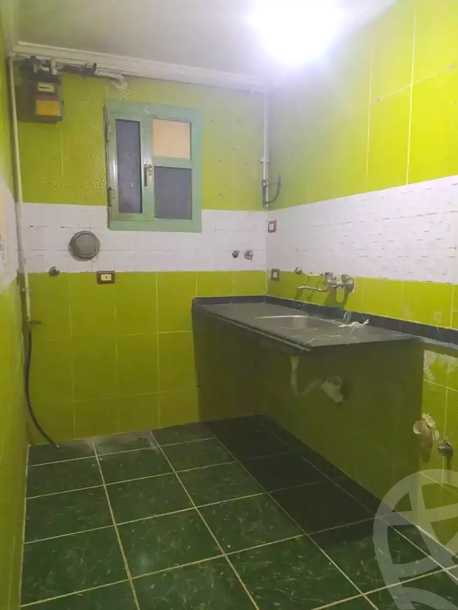 https://aqarmap.com.eg/ar/listing/7259813-for-rent-alexandria-lsywf-mostafa-kamel-st