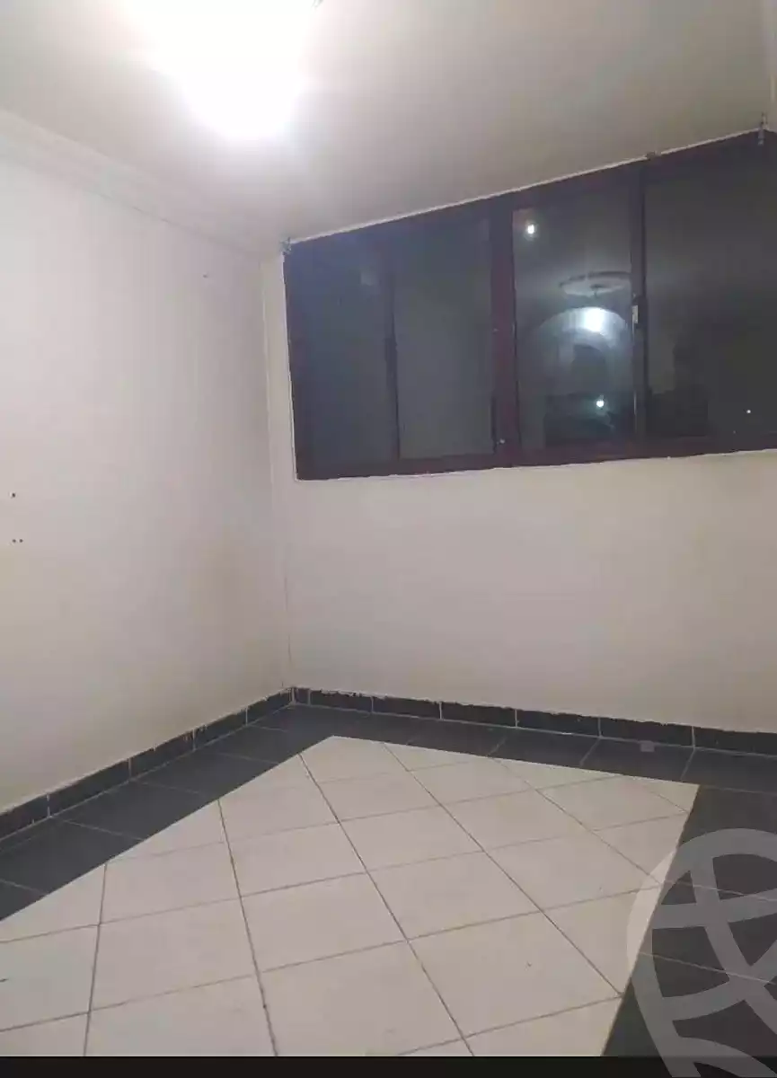 https://aqarmap.com.eg/ar/listing/7259813-for-rent-alexandria-lsywf-mostafa-kamel-st