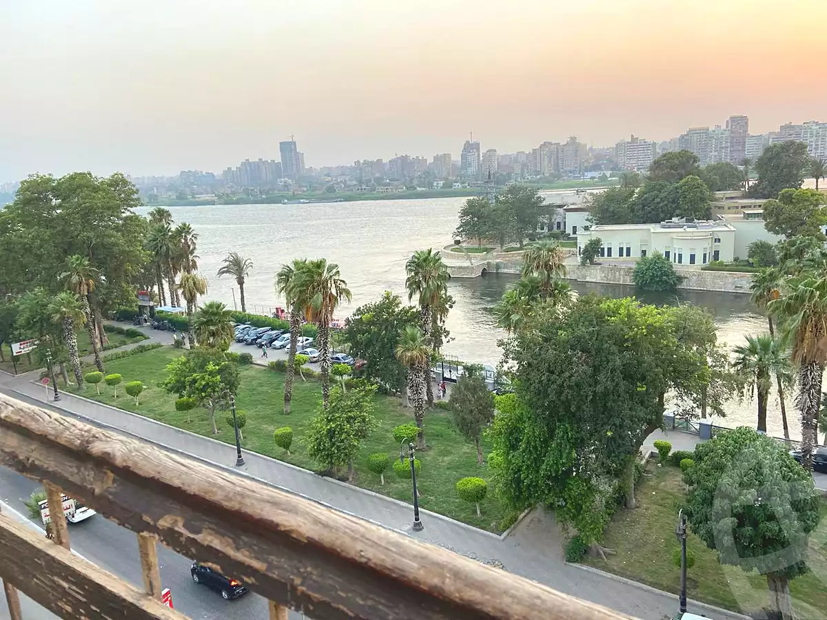 https://aqarmap.com.eg/en/listing/7260009-for-sale-cairo-old-cairo-nile-corniche-st