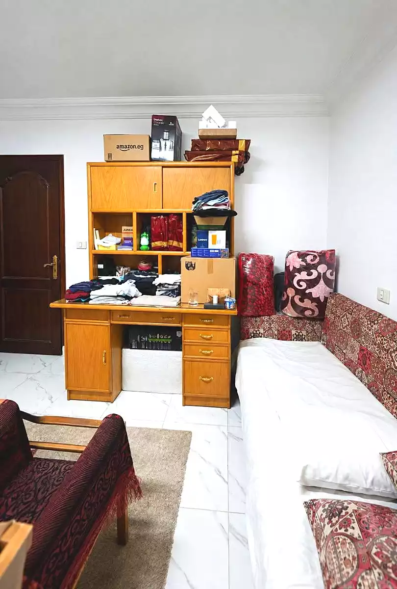 https://aqarmap.com.eg/en/listing/7260074-for-sale-cairo-helwan-zou-el-fekar-basha-st