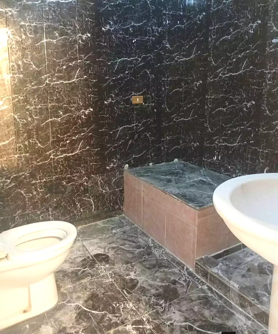 https://aqarmap.com.eg/ar/listing/7260273-for-rent-alexandria-miami