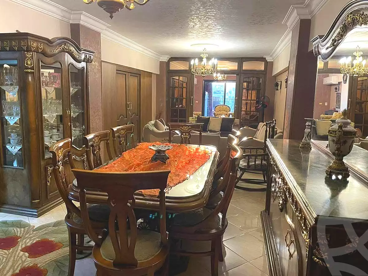https://aqarmap.com.eg/ar/listing/7260587-for-sale-cairo-helwan-helwan-el-sharkeya-heidar-st