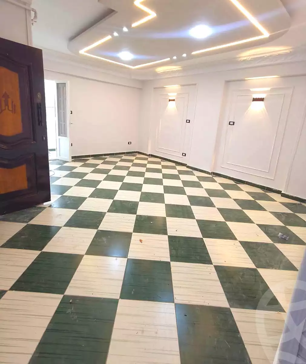 https://aqarmap.com.eg/ar/listing/7260629-for-sale-alexandria-lsywf-el-falki