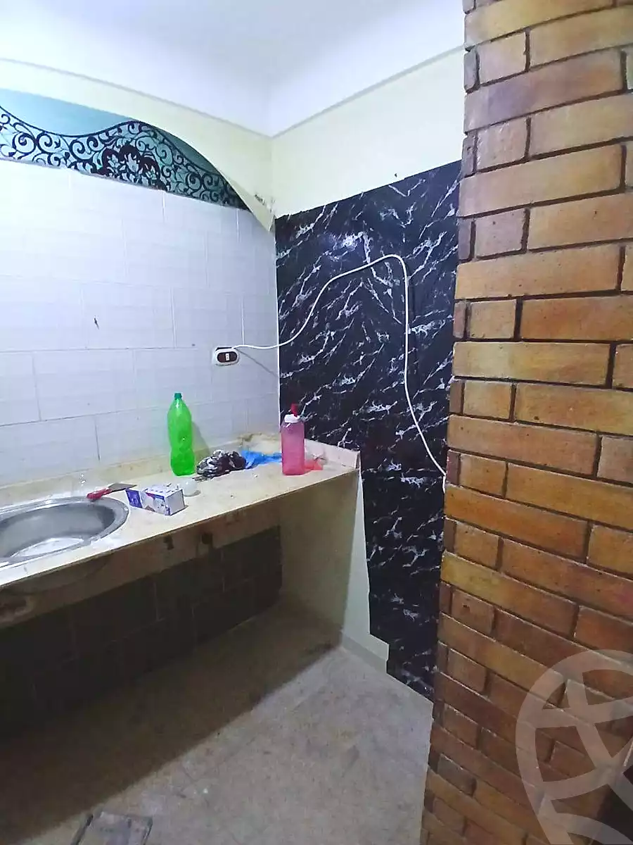https://aqarmap.com.eg/en/listing/7260775-for-sale-alexandria-al-agamy-lbytsh-ain-shams-st