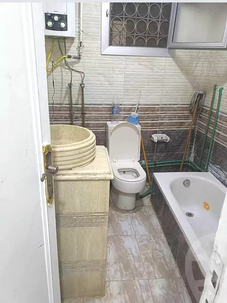 https://aqarmap.com.eg/ar/listing/7260818-for-rent-cairo-ain-shams-mnshy-lthryr