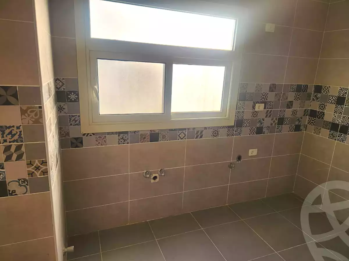 https://aqarmap.com.eg/ar/listing/7260836-for-sale-cairo-new-cairo-compounds-brwmynd-ryzydns-wdy-djl-llttwyr