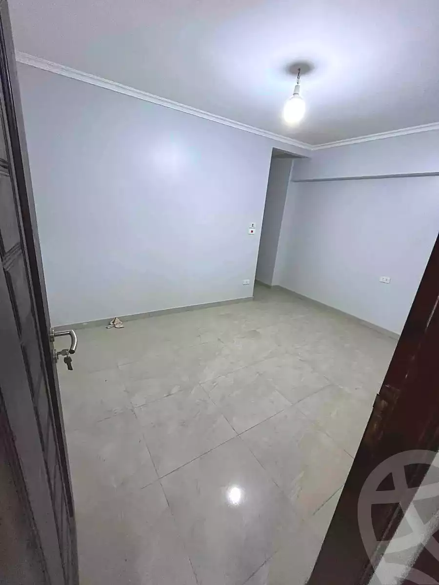 https://aqarmap.com.eg/ar/listing/7260869-for-rent-cairo-ain-shams-mnshy-lthryr