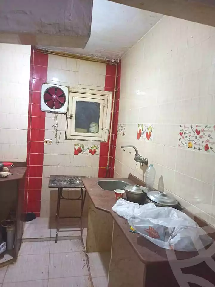 https://aqarmap.com.eg/ar/listing/7260904-for-rent-alexandria-al-agamy-el-hanouvel-amr-ibn-el-aas-st
