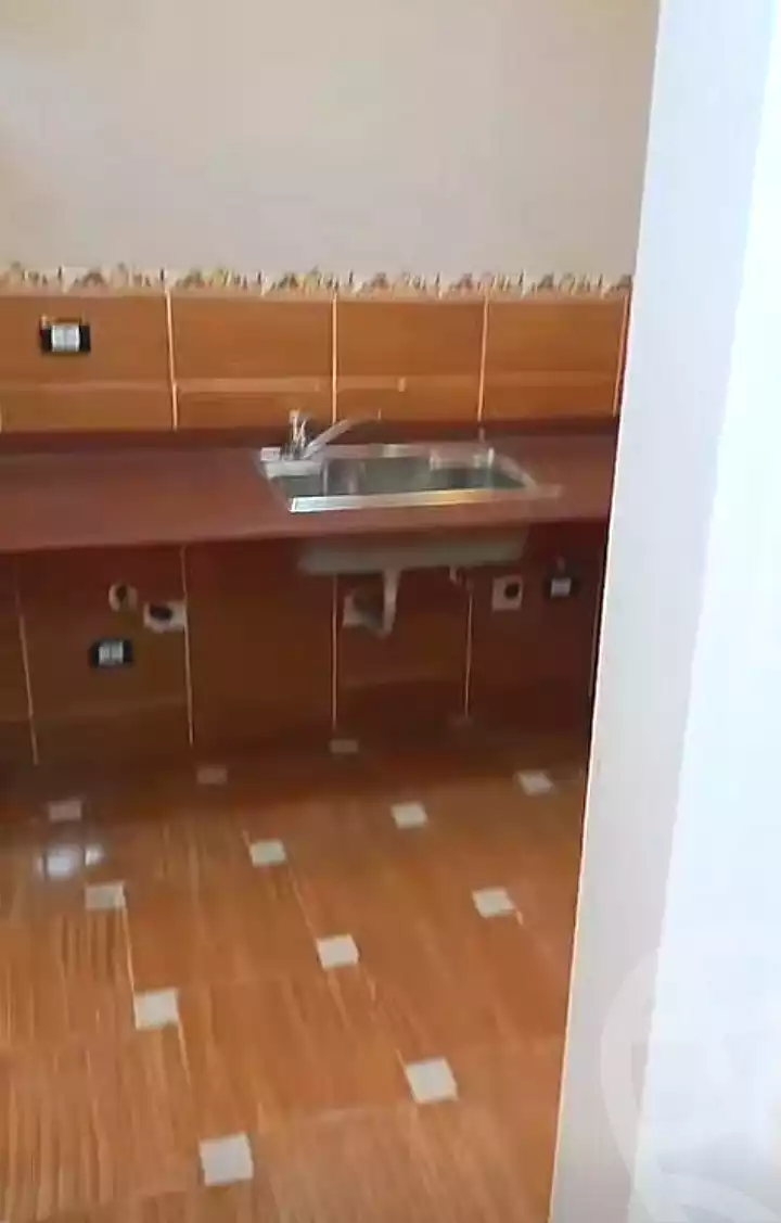 https://aqarmap.com.eg/en/listing/7261038-for-sale-alexandria-sydy-bshr-sydy-bshr-bhry-shr-lsg-mhmd-bd-lslm