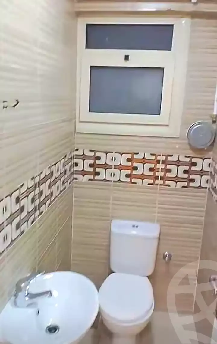 https://aqarmap.com.eg/en/listing/7261038-for-sale-alexandria-sydy-bshr-sydy-bshr-bhry-shr-lsg-mhmd-bd-lslm
