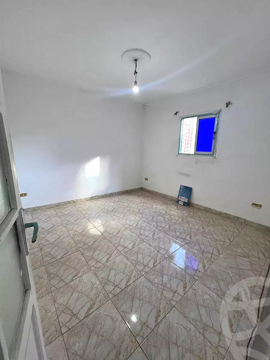 https://aqarmap.com.eg/ar/listing/7261484-for-sale-alexandria-lsywf-el-seyouf-bahri