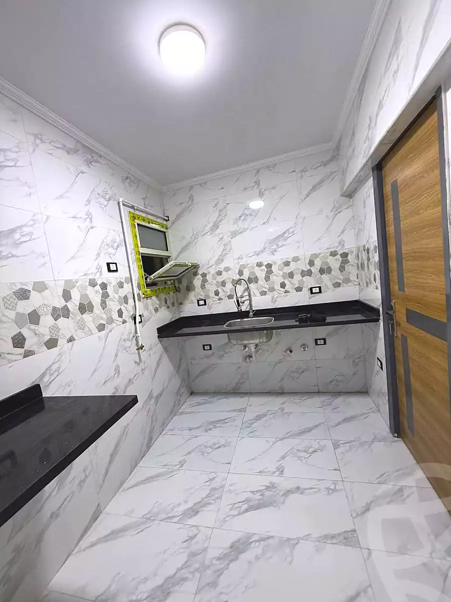 https://aqarmap.com.eg/ar/listing/7262006-for-sale-alexandria-el-asafra-shr-45