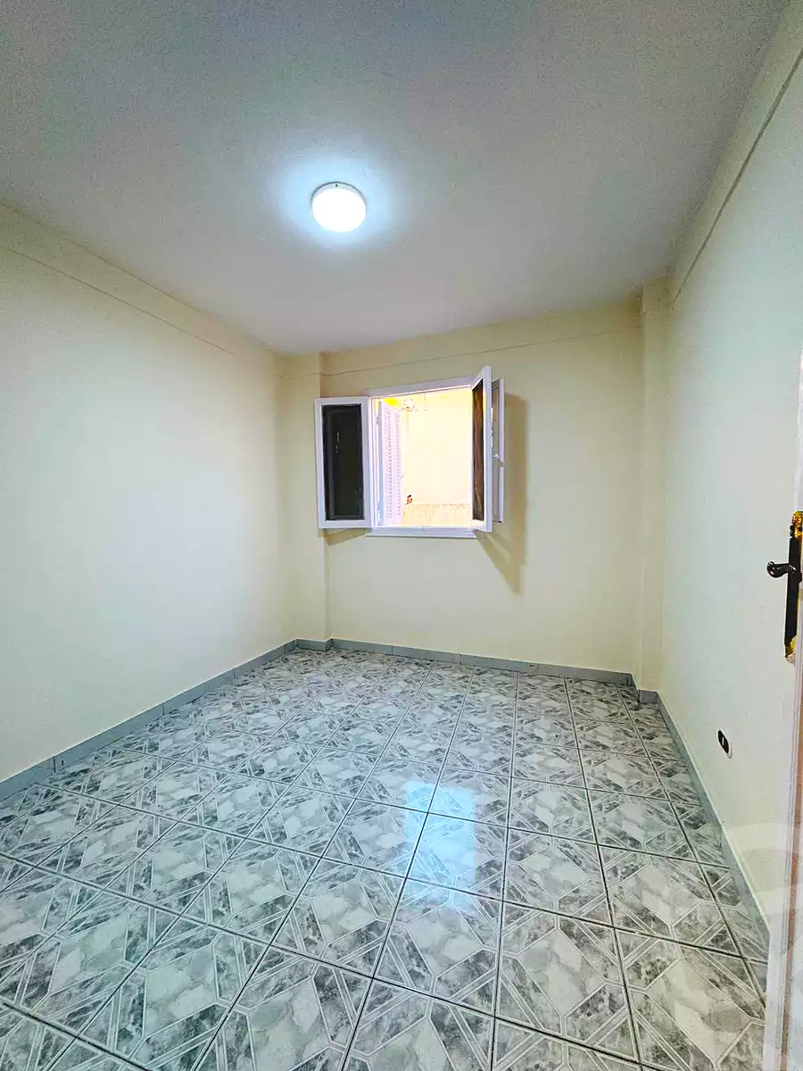 https://aqarmap.com.eg/en/listing/7262015-for-sale-alexandria-al-agamy