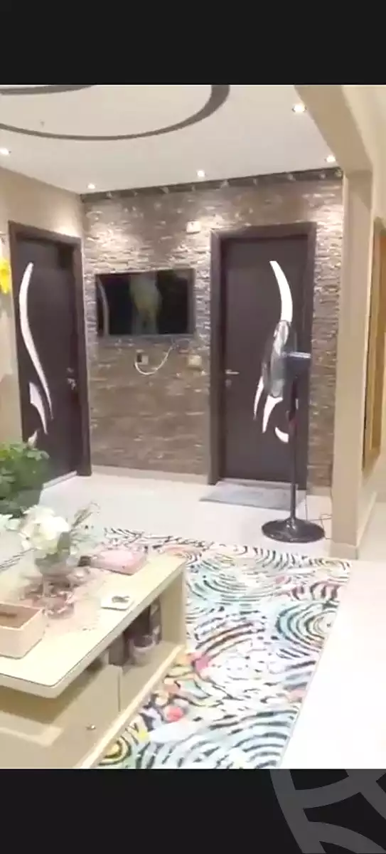 https://aqarmap.com.eg/en/listing/7262269-for-sale-cairo-helwan-helwan-el-sharkeya-heidar-st