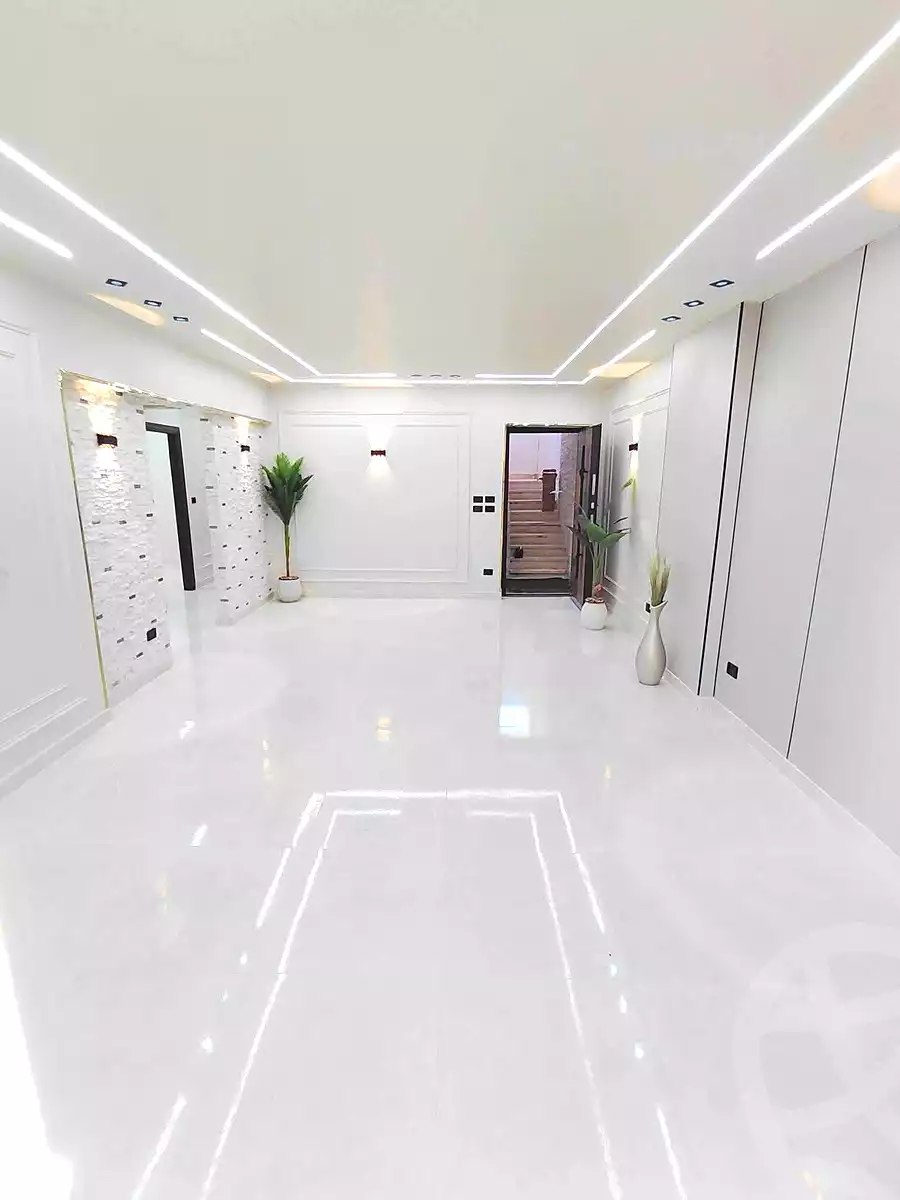 https://aqarmap.com.eg/en/listing/7262281-for-sale-alexandria-sydy-bshr-sydy-bshr-bhry-shr-mhmwd-l-yswy