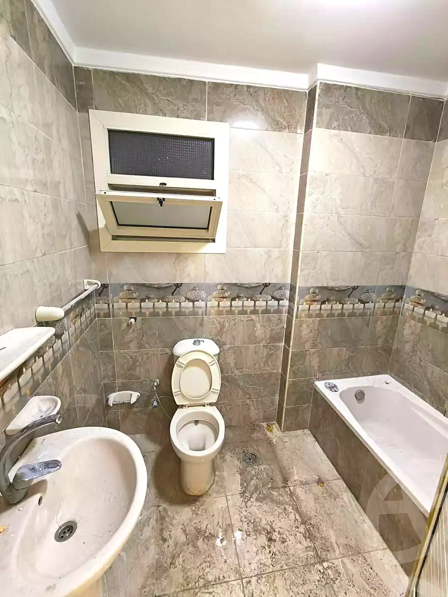 https://aqarmap.com.eg/ar/listing/7262372-for-sale-alexandria-el-asafra-l-sfr-bhry