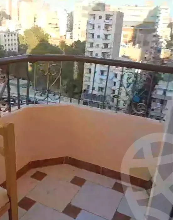 https://aqarmap.com.eg/ar/listing/7262528-for-rent-alexandria-sydy-bshr-shr-mlk-hfny