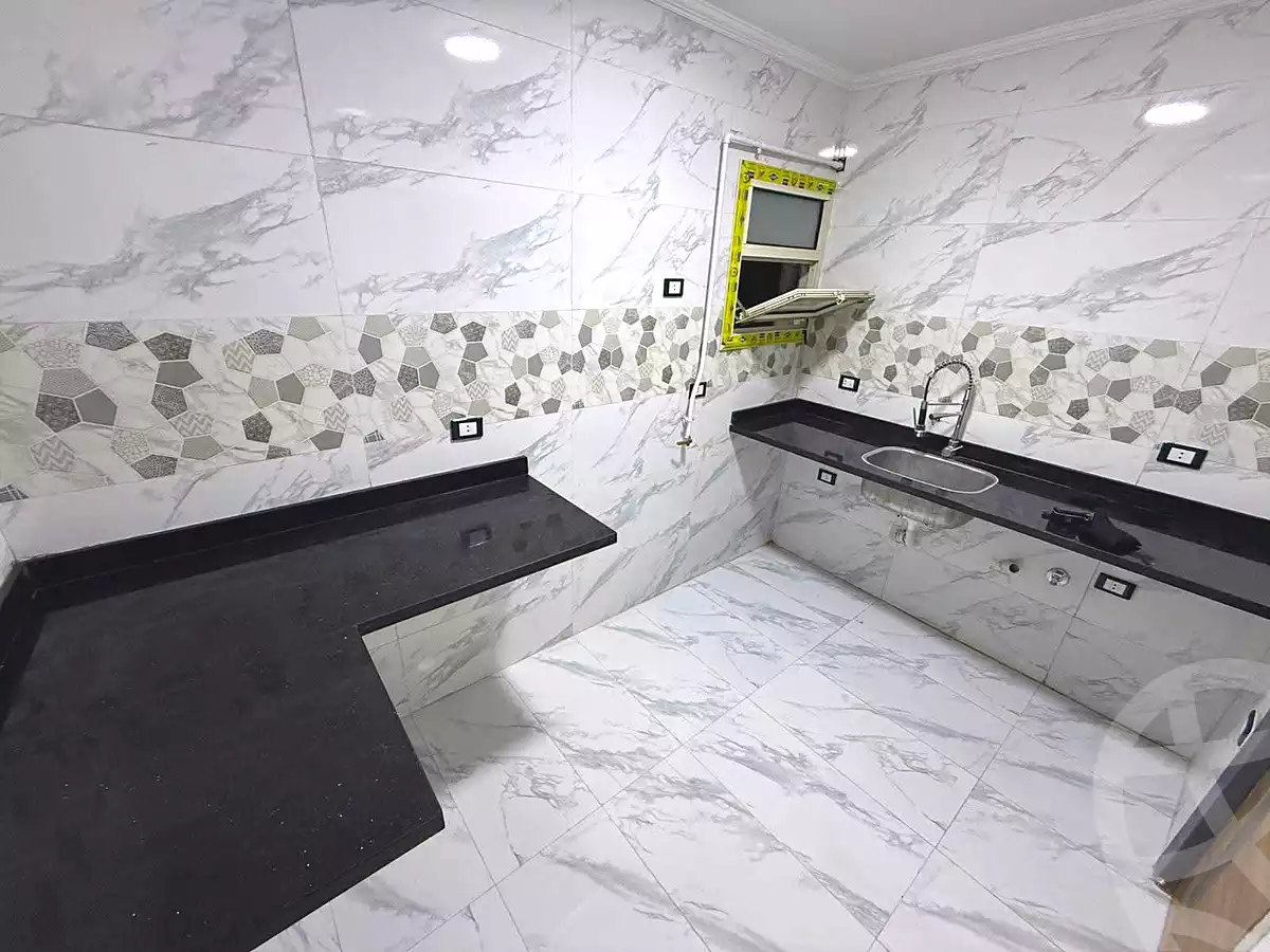https://aqarmap.com.eg/ar/listing/7262691-for-sale-alexandria-miami-45-street