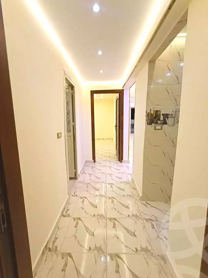 https://aqarmap.com.eg/en/listing/7262760-for-sale-alexandria-lsywf-el-falki