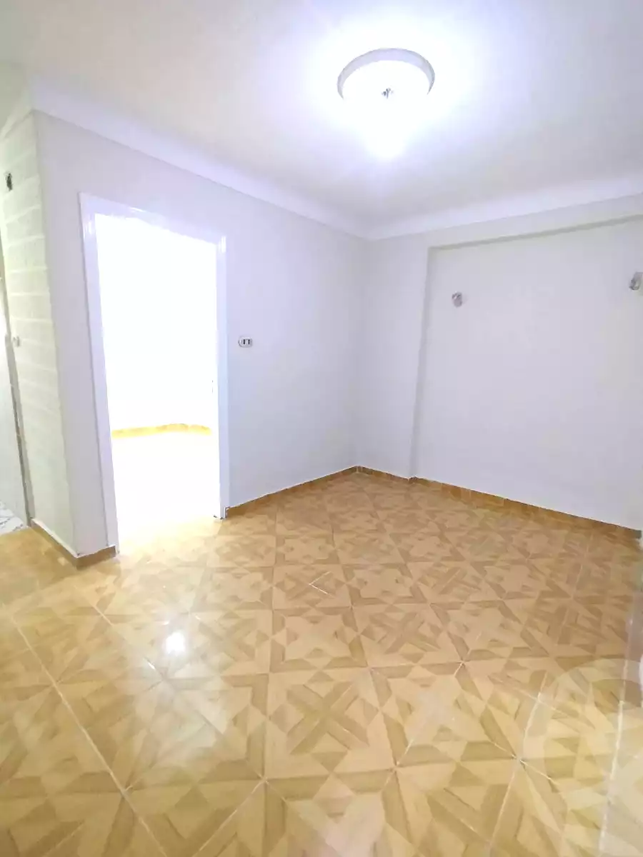 https://aqarmap.com.eg/en/listing/7262880-for-sale-alexandria-lsywf-el-falki