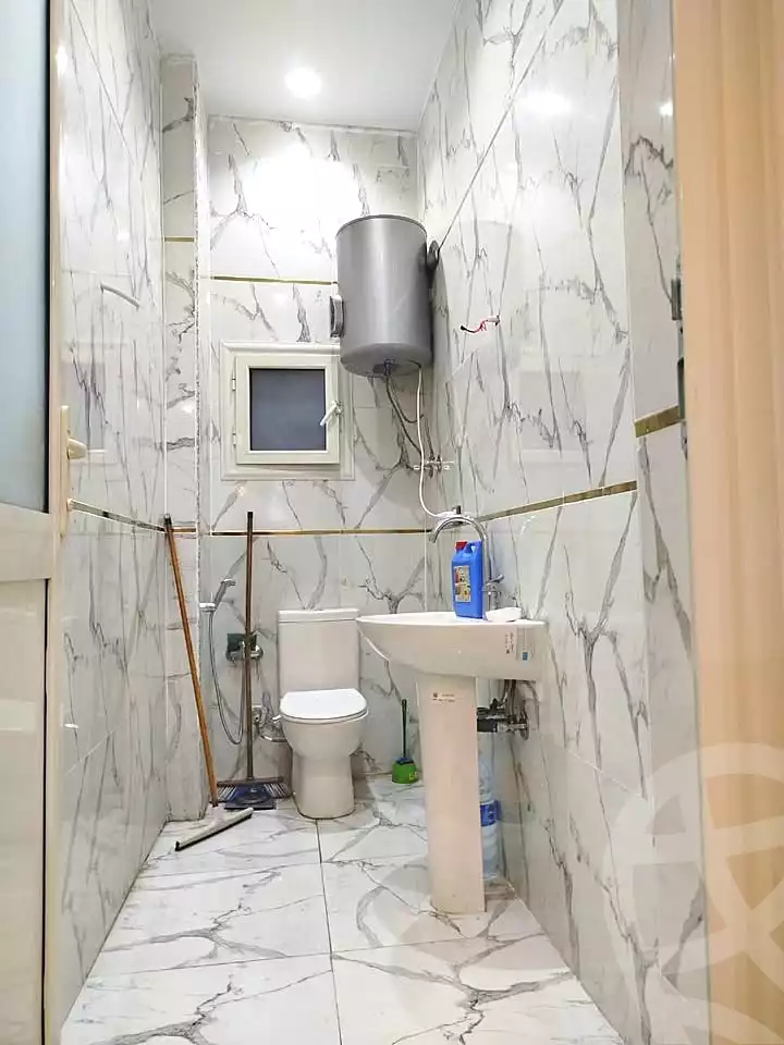https://aqarmap.com.eg/ar/listing/7263405-for-sale-alexandria-al-agamy-lbytsh-mohamed-el-fardi-st
