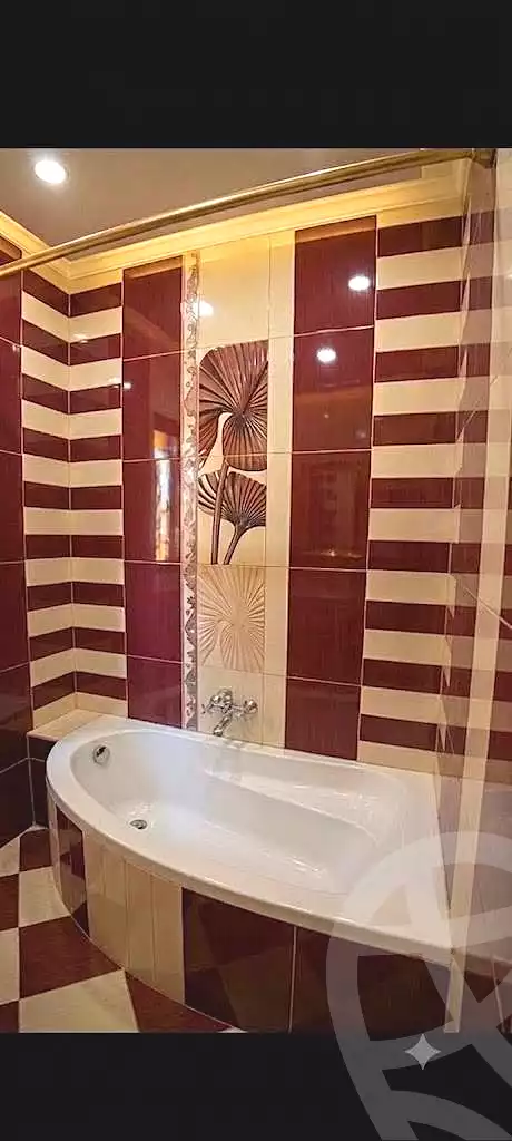 https://aqarmap.com.eg/ar/listing/7263442-for-sale-alexandria-el-asafra-shr-45