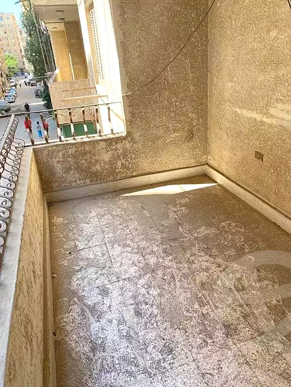 https://aqarmap.com.eg/ar/listing/7263475-for-sale-alexandria-al-agamy-lbytsh-al-samalehy-1-st