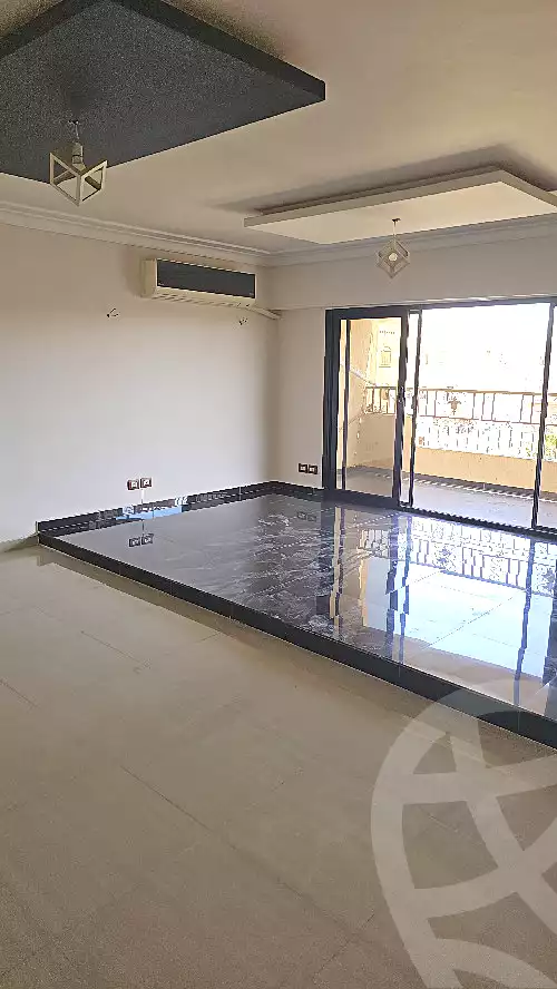 https://aqarmap.com.eg/ar/listing/4520278-for-rent-cairo-new-cairo-compounds-kmbwnd-rwd-lzhr