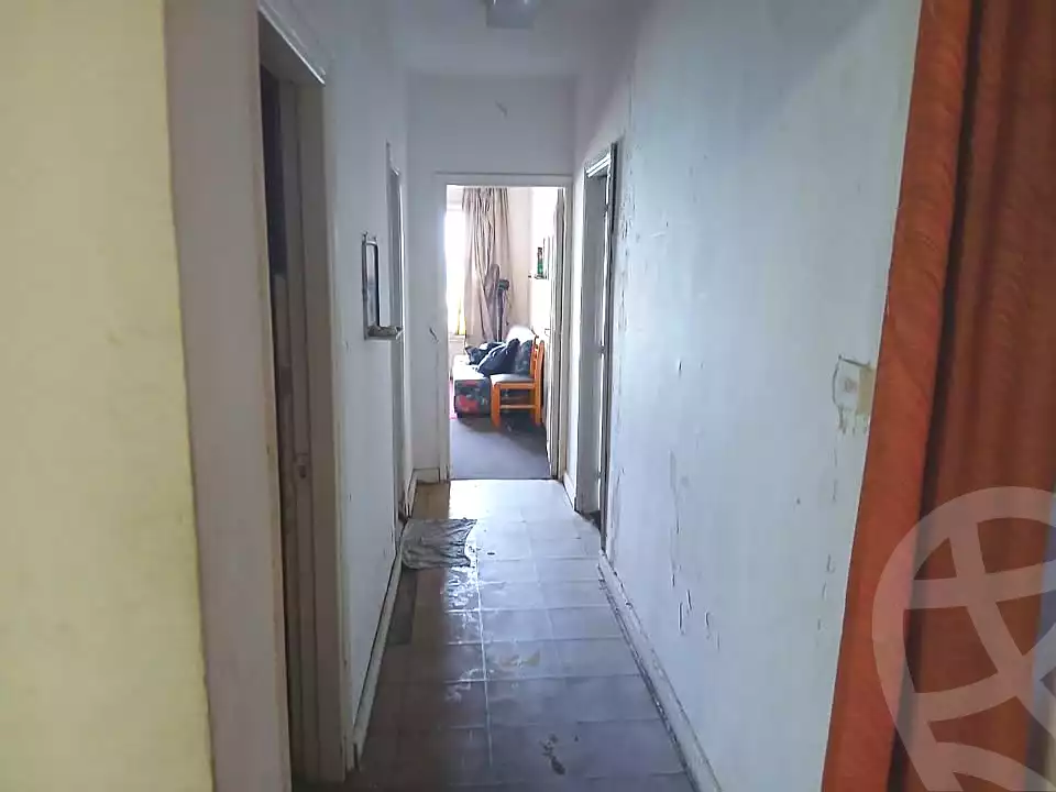 https://aqarmap.com.eg/ar/listing/7263500-for-sale-alexandria-glim