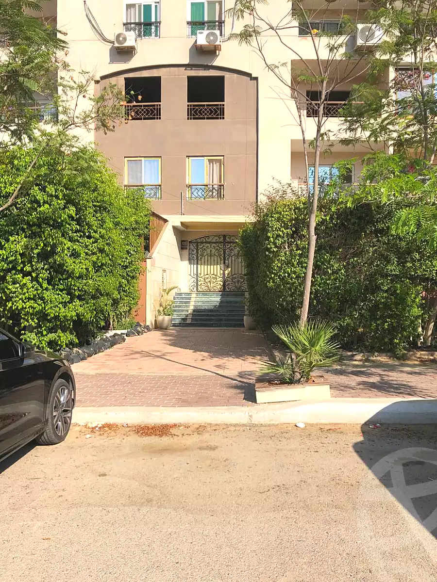 https://aqarmap.com.eg/en/listing/7263533-for-rent-cairo-el-sheikh-zayed-city-el-hay-elsabeaa-lhy-lsb
