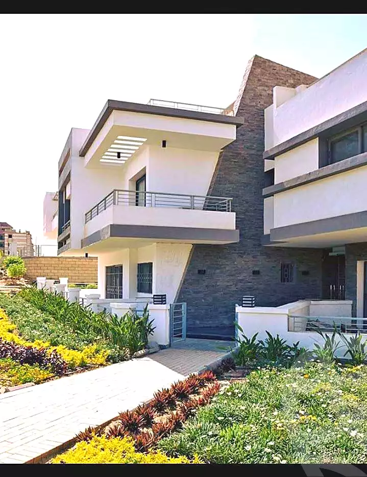 https://aqarmap.com.eg/ar/listing/7263546-for-sale-cairo-new-cairo-compounds-tag-city-origami-gardens-taj-city-compound