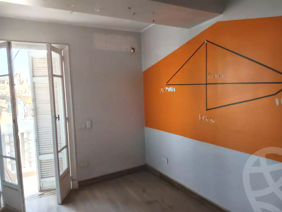 https://aqarmap.com.eg/ar/listing/7263785-for-rent-cairo-downtown-abdeen-mohammed-farid-st
