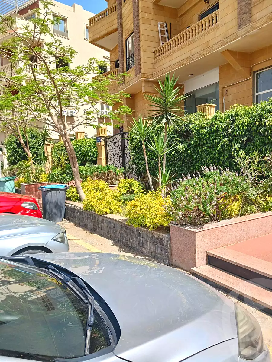 https://aqarmap.com.eg/en/listing/7263820-for-sale-cairo-new-cairo-el-yassamin-el-yasmeen-6