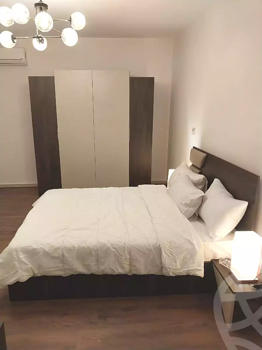 https://aqarmap.com.eg/ar/listing/7263881-for-rent-cairo-new-cairo-lrhb-city-phase-1-ahmed-rami-st