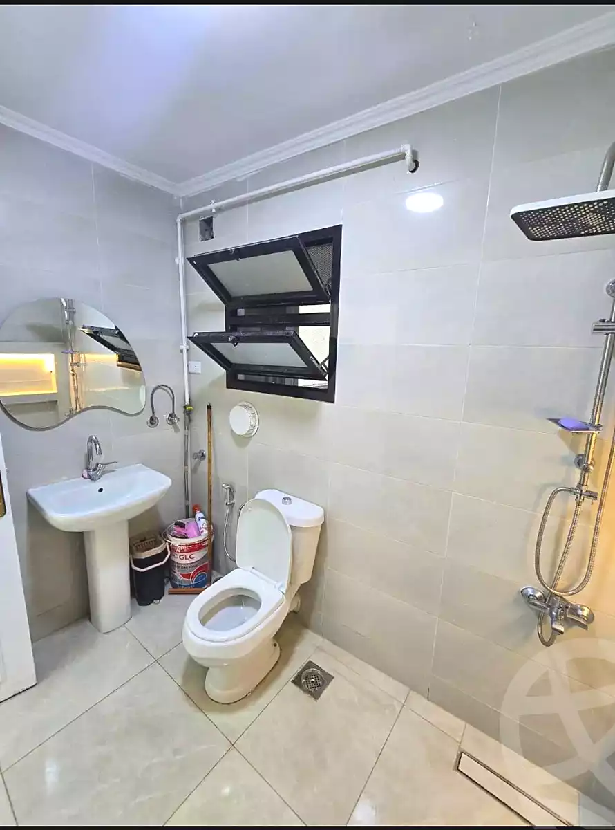 https://aqarmap.com.eg/en/listing/7263886-for-sale-alexandria-el-mandara-alex-el-mandara-bahri