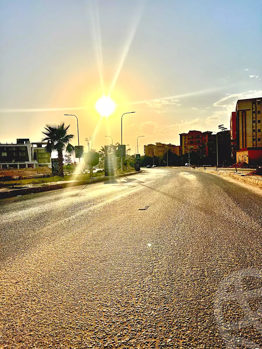 https://aqarmap.com.eg/ar/listing/7263896-for-sale-cairo-6th-of-october-hadaeq-october-compounds-investors-compound
