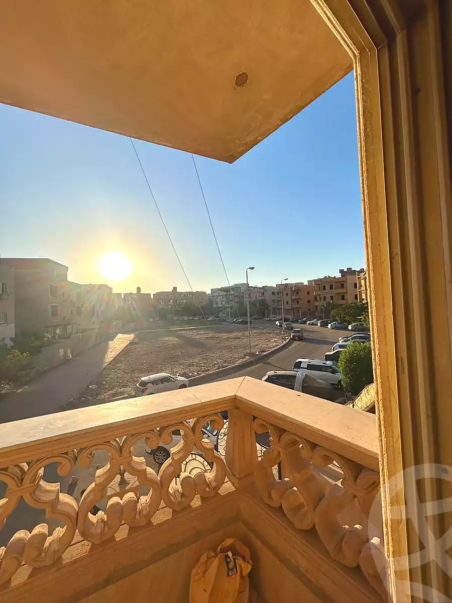 https://aqarmap.com.eg/ar/listing/7263941-for-rent-cairo-el-sheikh-zayed-city-el-hay-elasher-street-100