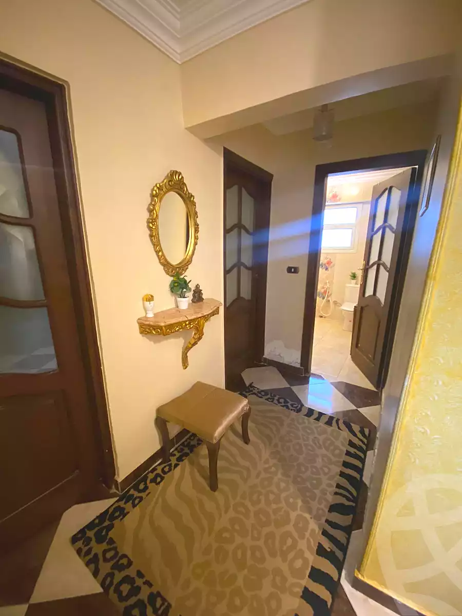 https://aqarmap.com.eg/ar/listing/7263976-for-rent-cairo-new-cairo-el-ahyaa-third-neighborhood-street-16